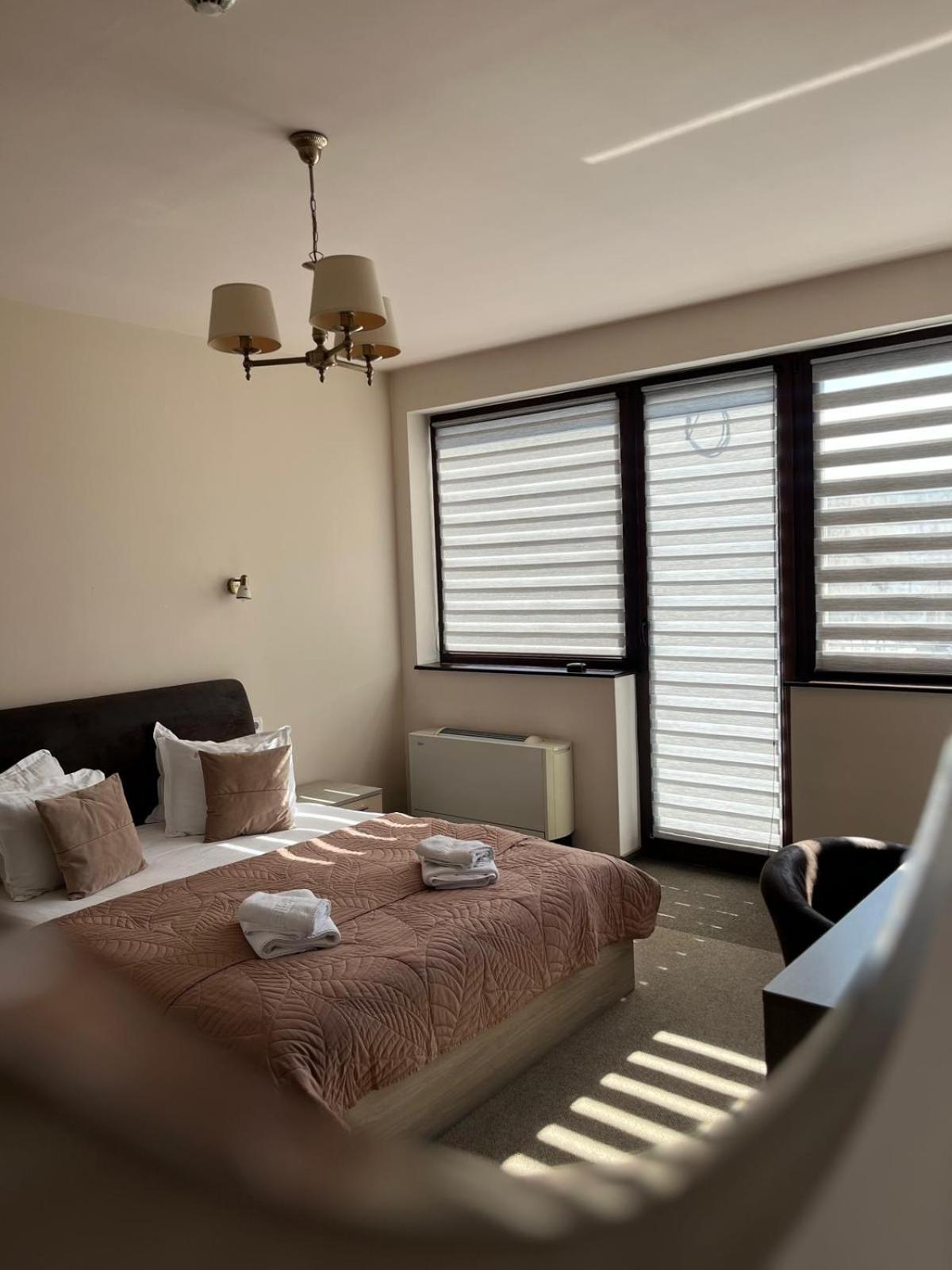 Pensiunea Select Central Târgu-Mureş 외부 사진