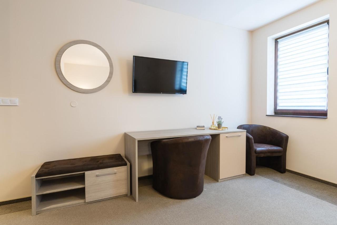 Pensiunea Select Central Târgu-Mureş 외부 사진