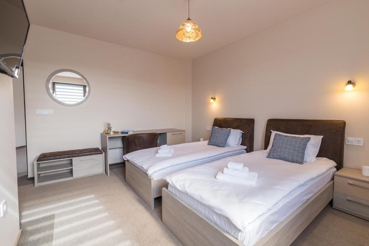 Pensiunea Select Central Târgu-Mureş 외부 사진